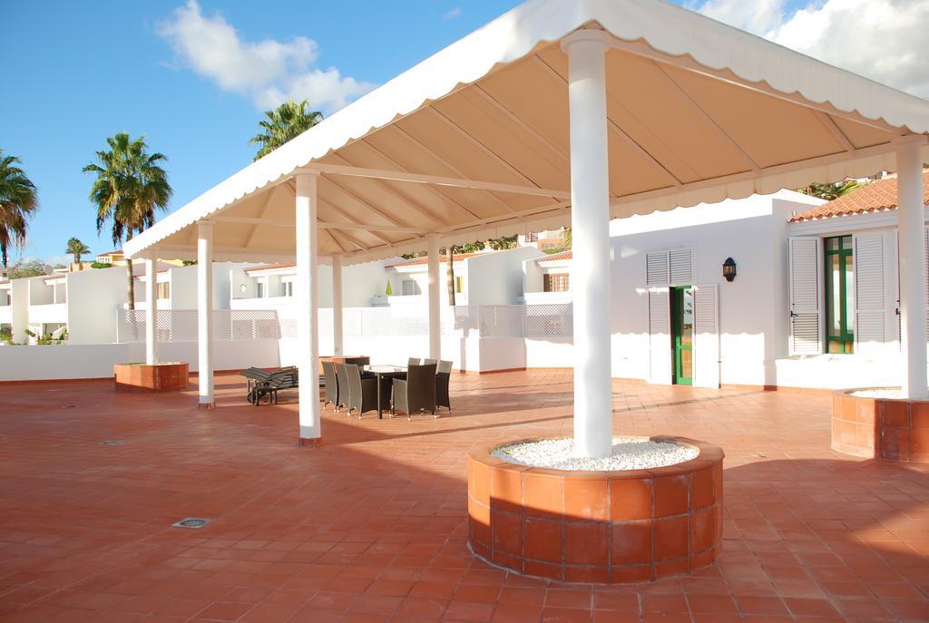 100 Island Village Julia Costa Adeje  Room photo